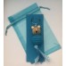 GEHAAKTE BEER hanger in TURQUOISE BLAUW